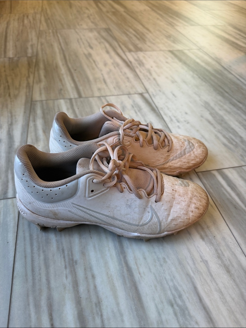 Nike Women's softball cleats Shoes